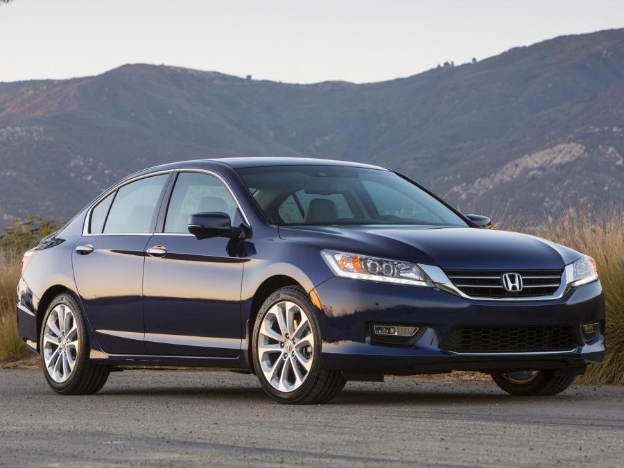  Honda Accord Touring Sedan 2013 года  (фото 9 из 19)